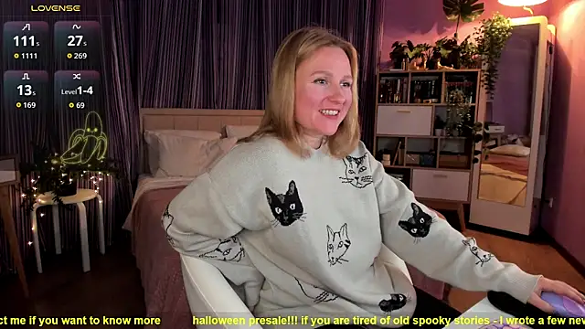 Snapshot of Lazy_Lady chatting on October 24, 11:23 pm Lazy Lady online show from October 24, 11:23 pm