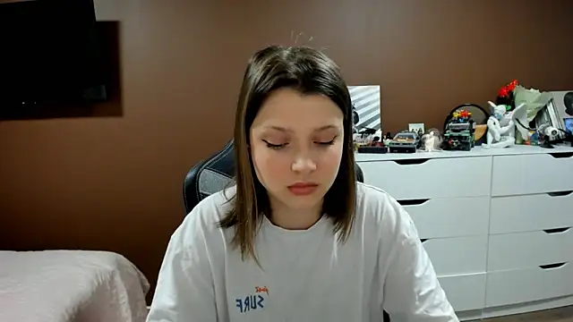 SoniNesti online show from March 3, 3:07 pm