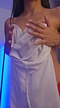 miaeyes online show from November 7, 3:28 pm