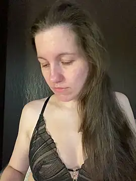 Nicole-Ray online show from March 29, 8:57 am