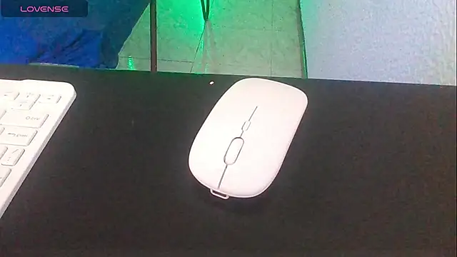 SexDiffrent online show from December 1, 7:27 pm