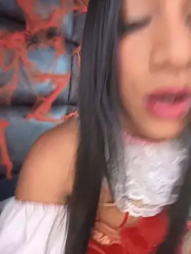 Ashly Miller online show from October 31, 8:46 pm