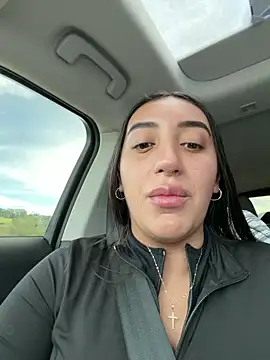 Hannahoff online show from April 26, 12:14 pm