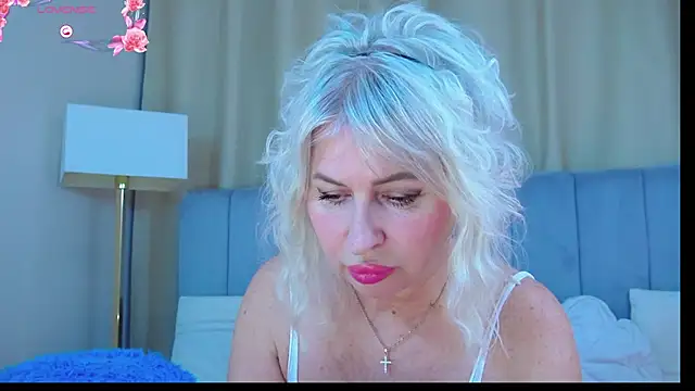 Barbie Blond  online show from March 25, 7:11 am