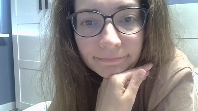 Ashleyspice online show from June 23, 8:56 am