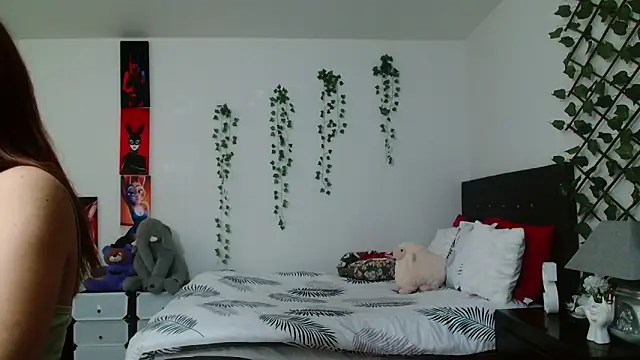 Dama Scarlata18 online show from September 8, 3:33 pm