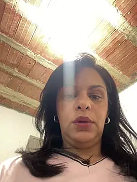 Kataliina online show from May 16, 1:19 am
