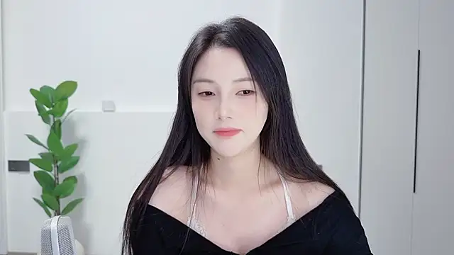Snapshot of HaagenDazs_ chatting on October 19, 1:24 pm HaagenDazs online show from October 19, 1:24 pm