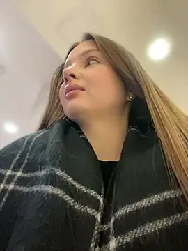 KrisMagnoly online show from February 18, 5:45 pm