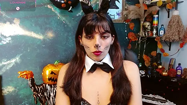 Snapshot of julieth_sex1 chatting on October 23, 5:24 am julieth sex1 online show from October 23, 5:24 am