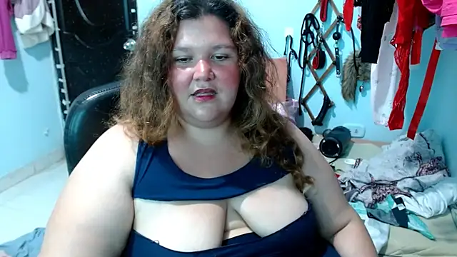 squirt322bbw online show from November 22, 7:38 pm