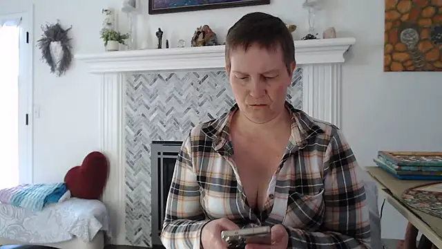 AuroraWillows online show from March 15, 7:16 pm