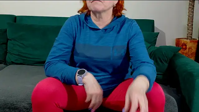 JoannaAndNeighbour online show from April 14, 12:16 pm