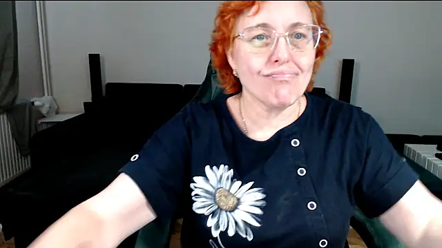 JoannaAndNeighbour online show from February 4, 2:09 pm