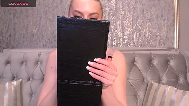 BlondieStar online show from February 6, 12:47 am