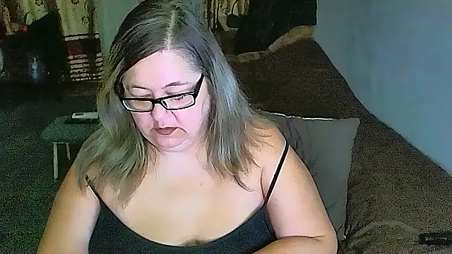 sex2 online show from February 18, 11:04 pm