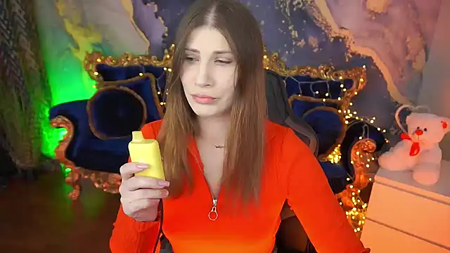 CassandraGood online show from April 11, 5:13 am