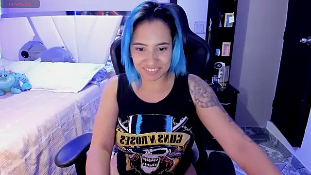 JinxSilver online show from April 10, 4:40 am