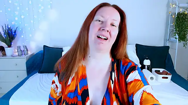 GoddessLara online show from November 3, 11:53 pm