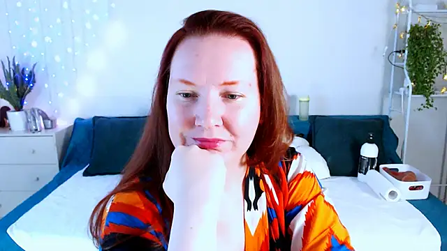 GoddessLara online show from November 23, 8:43 pm