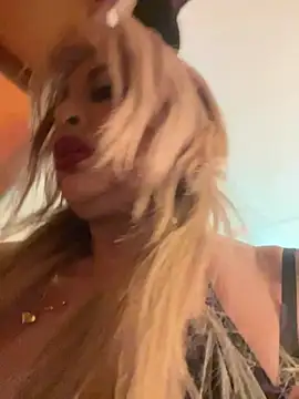 scarlett sexx69 online show from February 20, 11:45 am