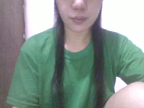 Snapshot of spankmybootyxxx chatting on October 8, 8:24 pm spankmybootyxxx online show from October 8, 8:24 pm