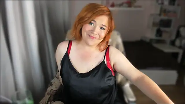 Vi-Vixen online show from July 13, 9:15 pm