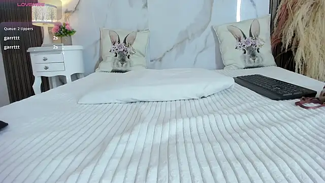 hannahill69 online show from February 20, 6:26 am