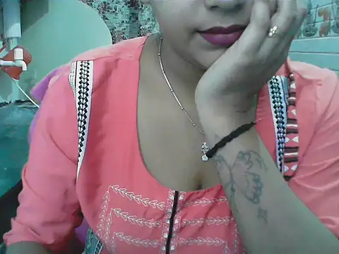 LovingPihu online show from June 1, 4:14 am