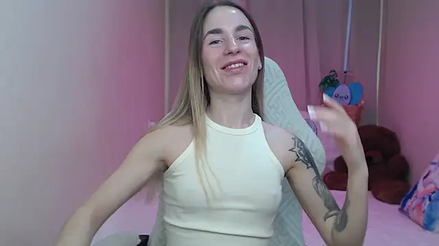 DeboraHorny online show from April 4, 6:01 am