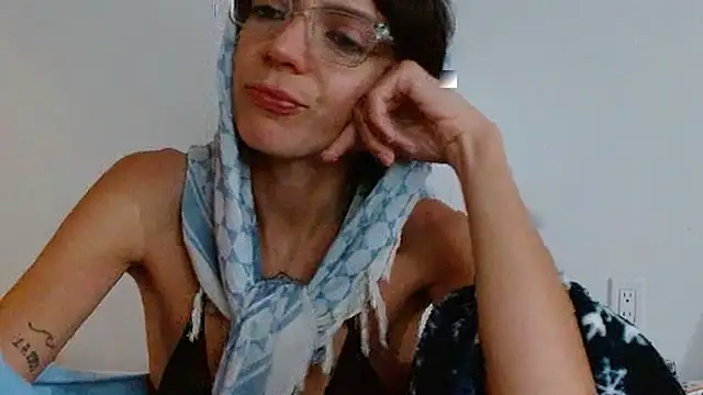 Labebe-rica online show from February 2, 2:21 am