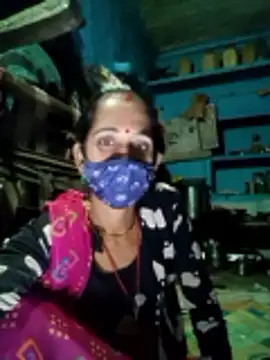 Mohni Das online show from November 7, 3:39 pm