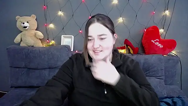 XX Daniella XX online show from February 7, 7:45 am