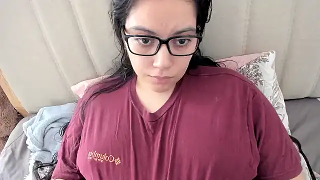 roniewester online show from March 26, 3:36 pm