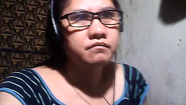 sweetsosie18 online show from February 27, 1:22 pm