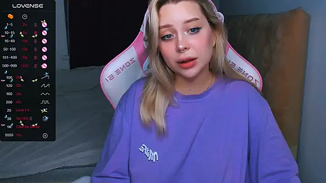 MonaLauu online show from September 28, 2:07 am