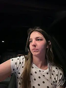 DoriDeluxe66 online show from February 13, 10:44 pm