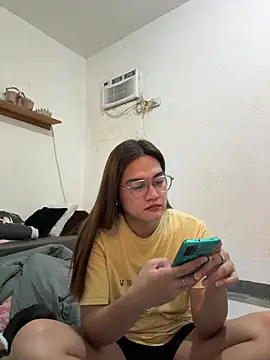 MarieLoveGlamorous online show from February 19, 2:27 pm