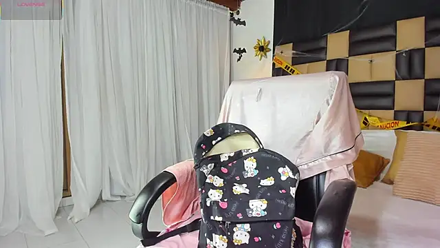 Snapshot of BarbieKano chatting on October 21, 12:03 am BarbieKano online show from October 21, 12:03 am