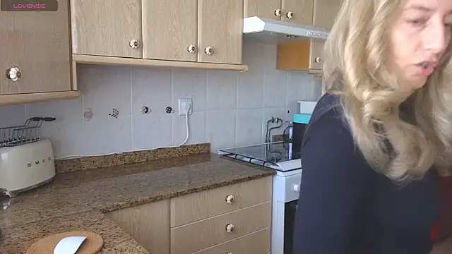 Lunamix online show from February 19, 12:37 pm