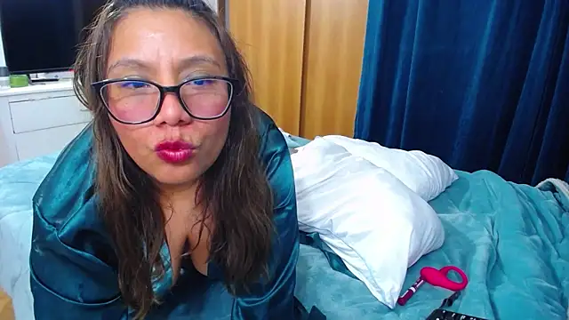 mondirty70 online show from November 28, 9:45 am