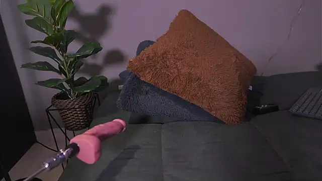 HannahEvanss online show from November 29, 7:40 pm