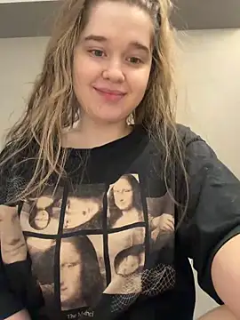 HornyGirlH online show from April 29, 4:38 am