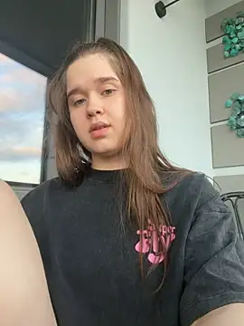 HornyGirlH online show from May 26, 6:07 pm