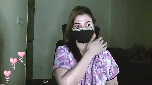 Cute Sonii online show from April 12, 12:19 pm