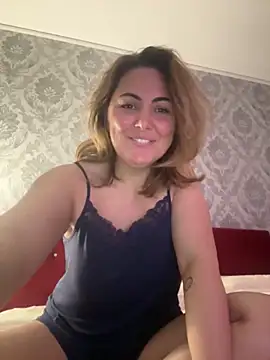 Emma roqueen online show from April 8, 10:01 pm