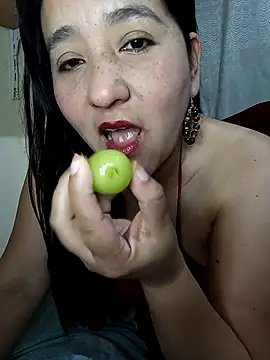 Gatubela212 online show from February 14, 5:09 am