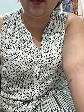 Preet Kaur 69 online show from July 9, 6:10 pm