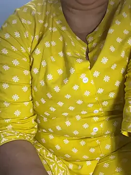 Preet Kaur 69 online show from March 26, 7:26 pm