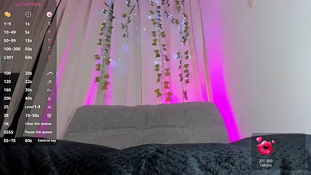 ADELINA CONTE online show from April 10, 2:34 pm